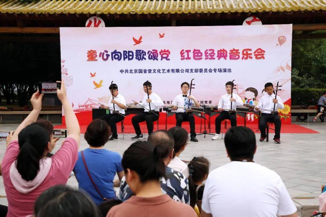 《大江大河3》看到冯欣欣弃孩子换房,才懂韦春红吃回头草的荒唐